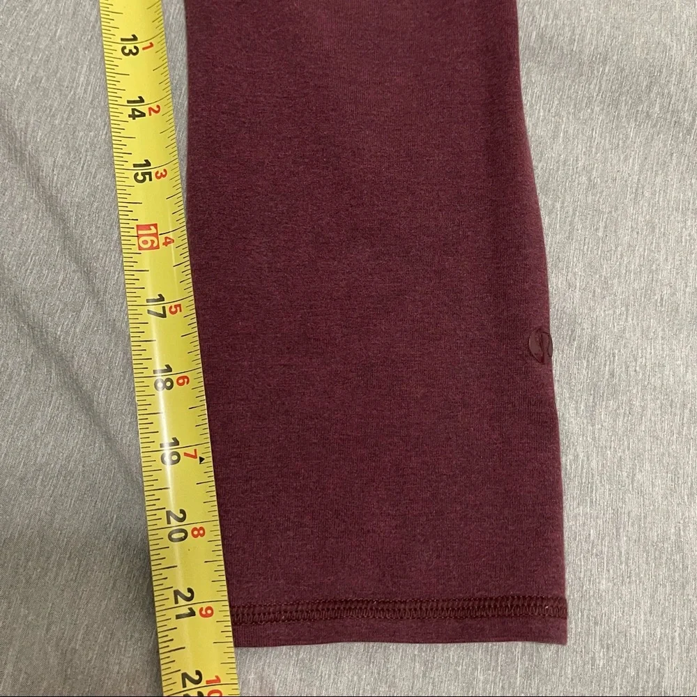 Lululemon Crop Maroon Burgundy Yoga Leggings 2